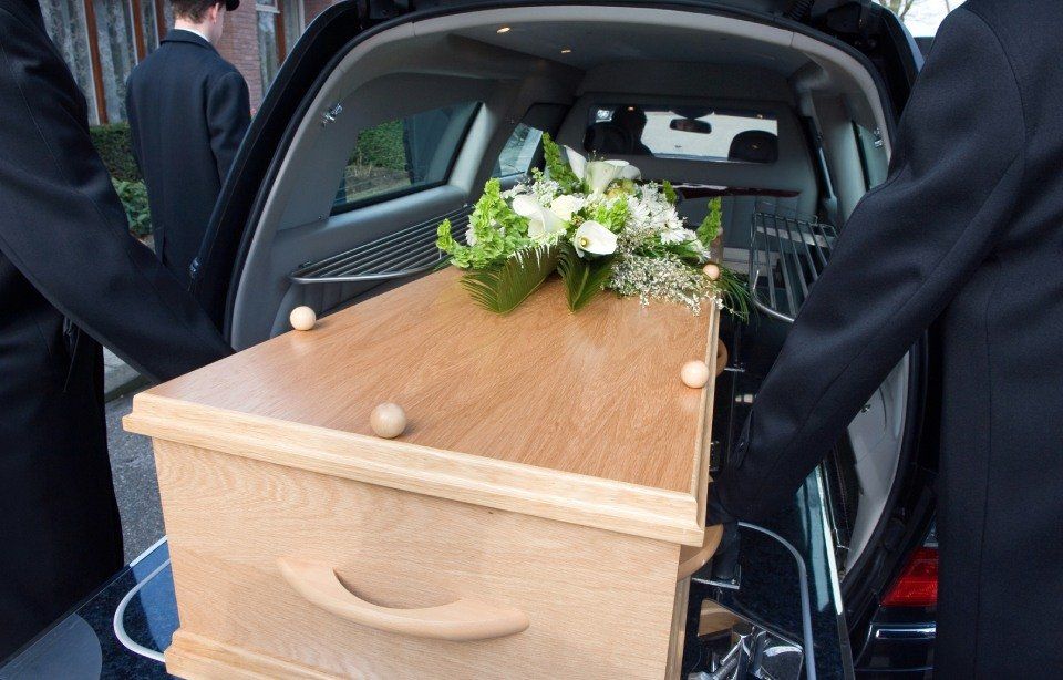 Trasporto funebre