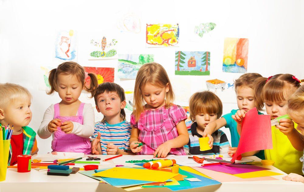 Large Group Of Kids Of Little Boys And Girls On The Art Lesson Class — Grandma Rosie’s Quality Long Day Care In Wollongong, NSW