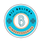 Logo voor Bij Belinda Kindercoaching in turquoise, beige en wit met een gestileerde B en klaverpictogrammen.