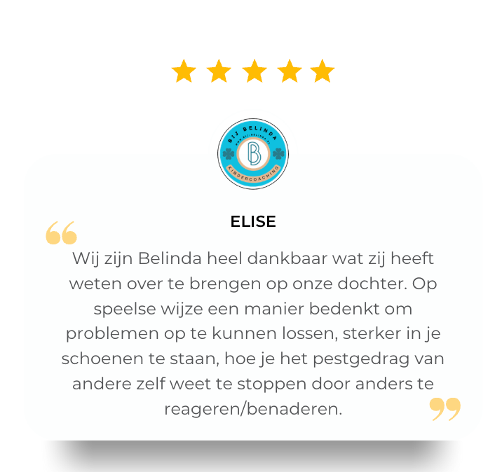Vijf gouden sterren boven een rond embleem en een Nederlandse getuigenistekst op een witte kaart.