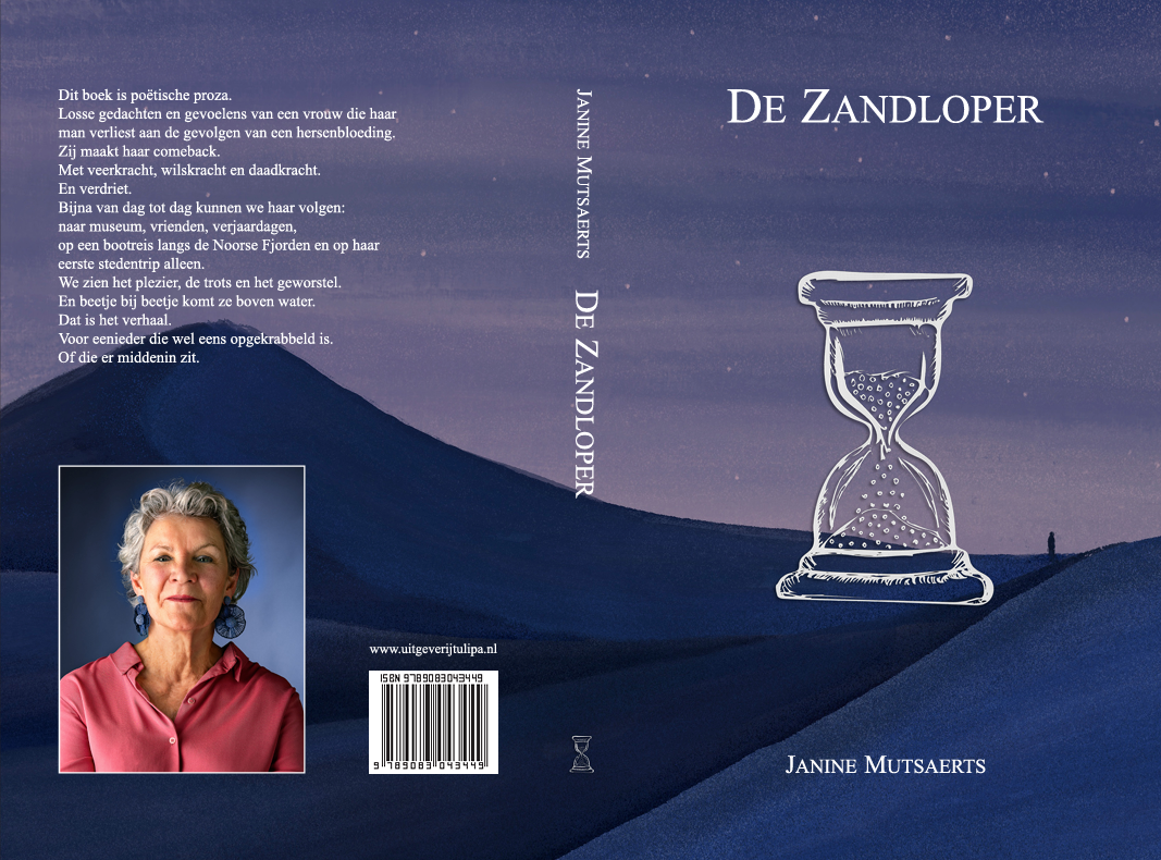 Boekomslag met een paarsblauw landschap, een zandloperillustratie en een portret op de achterkant.