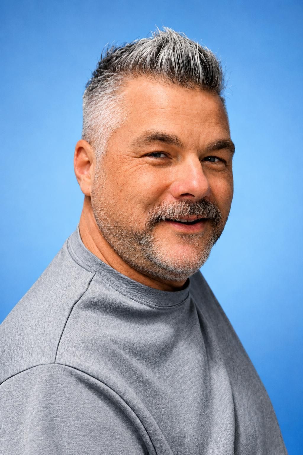 thumbnail size photo of Chris Kenner