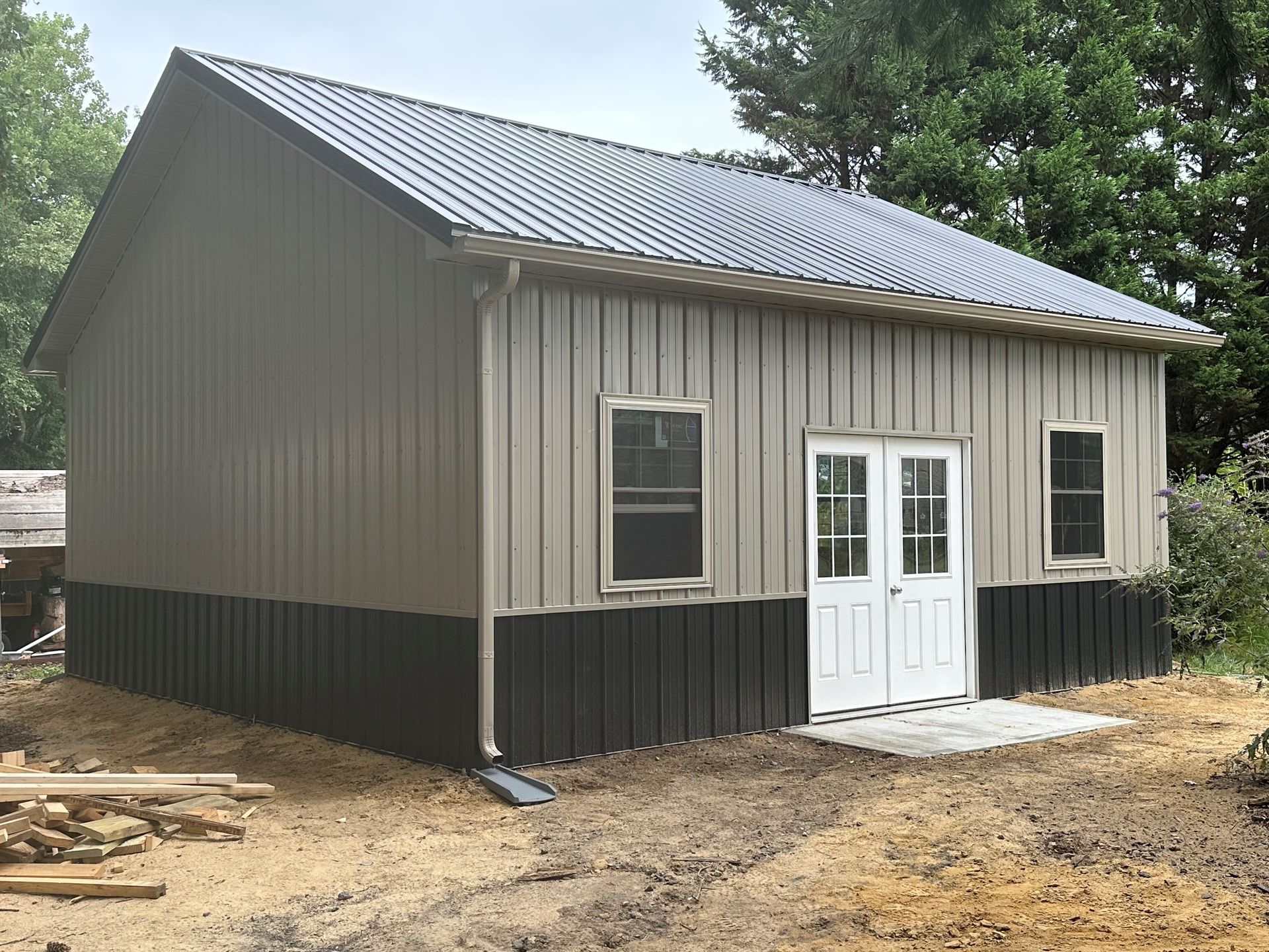 24x24x10 Pole Barn