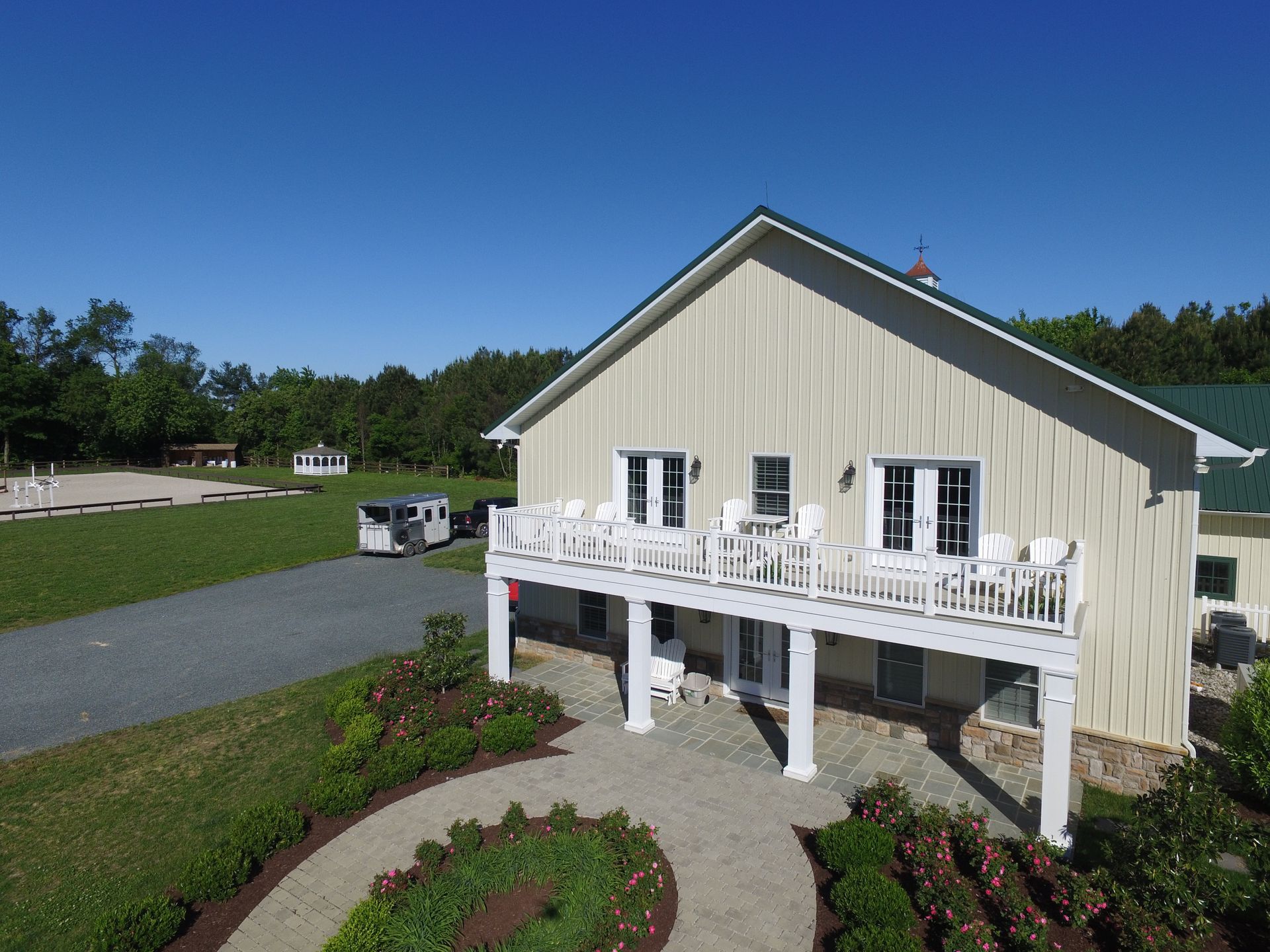 equestrian pole barn