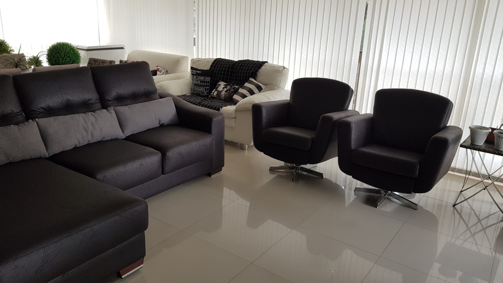 Estofaria em Canoas Jaime Rocha Sofás