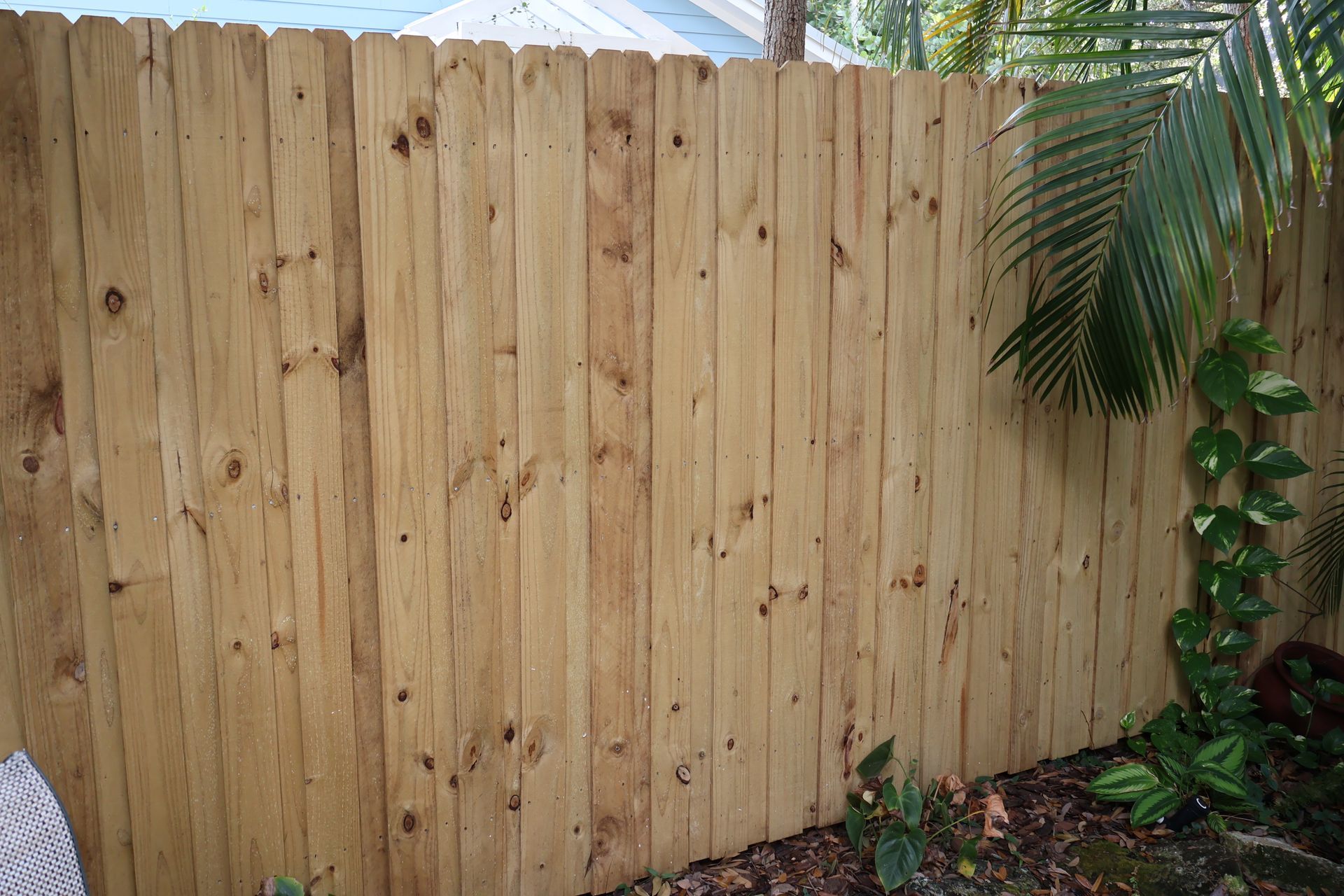 Residential wood privacy fence installation in Tampa, FL