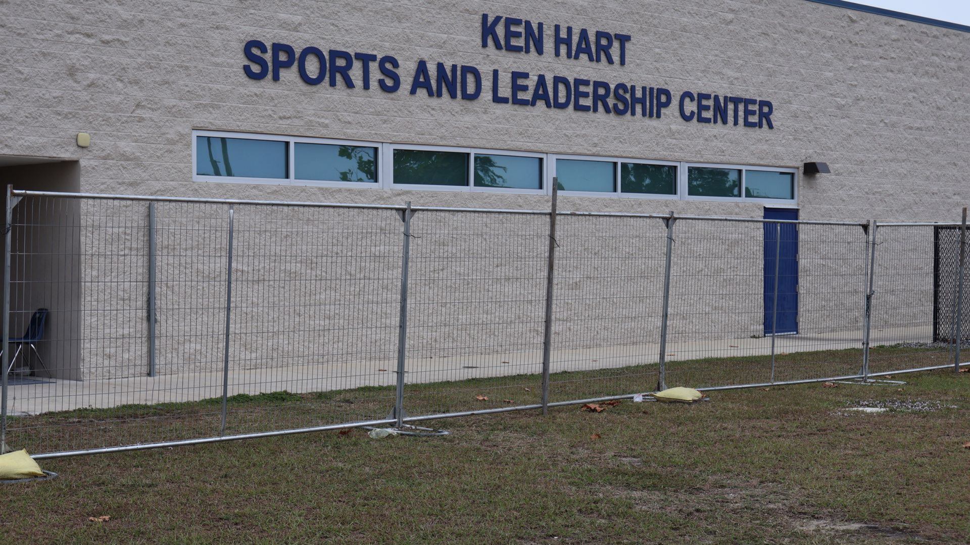 Commercial temporary fence installation in Tampa, FL