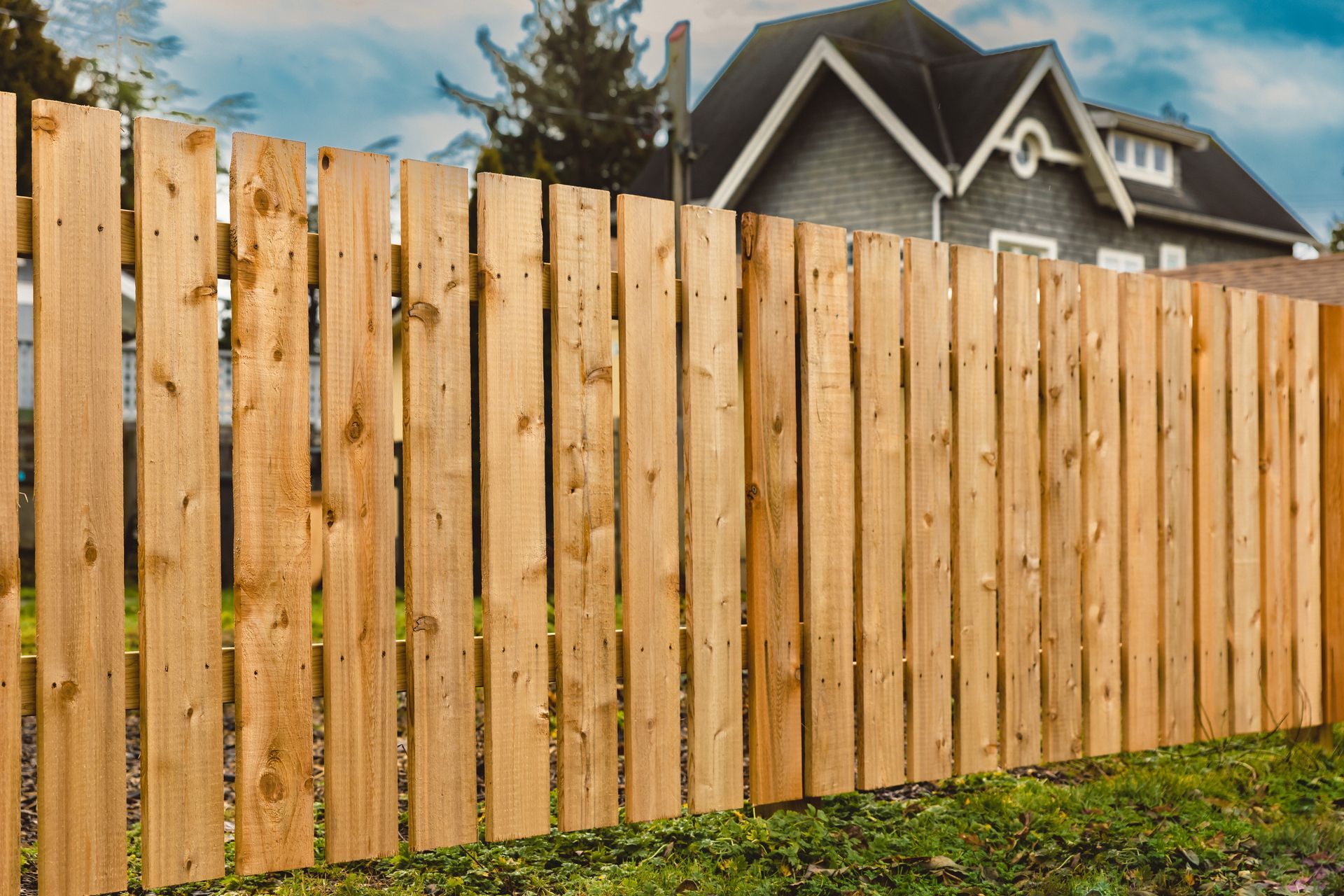 Residential wood semi-privacy fence installation in Tampa, FL