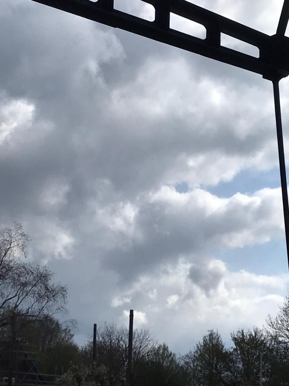 hart in de wolken