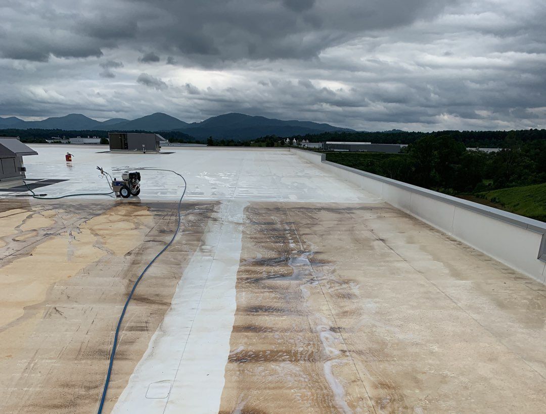 commercial pressure washing services