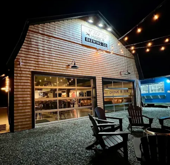Musquito Brewing Company in Winter Harbor in the evening.