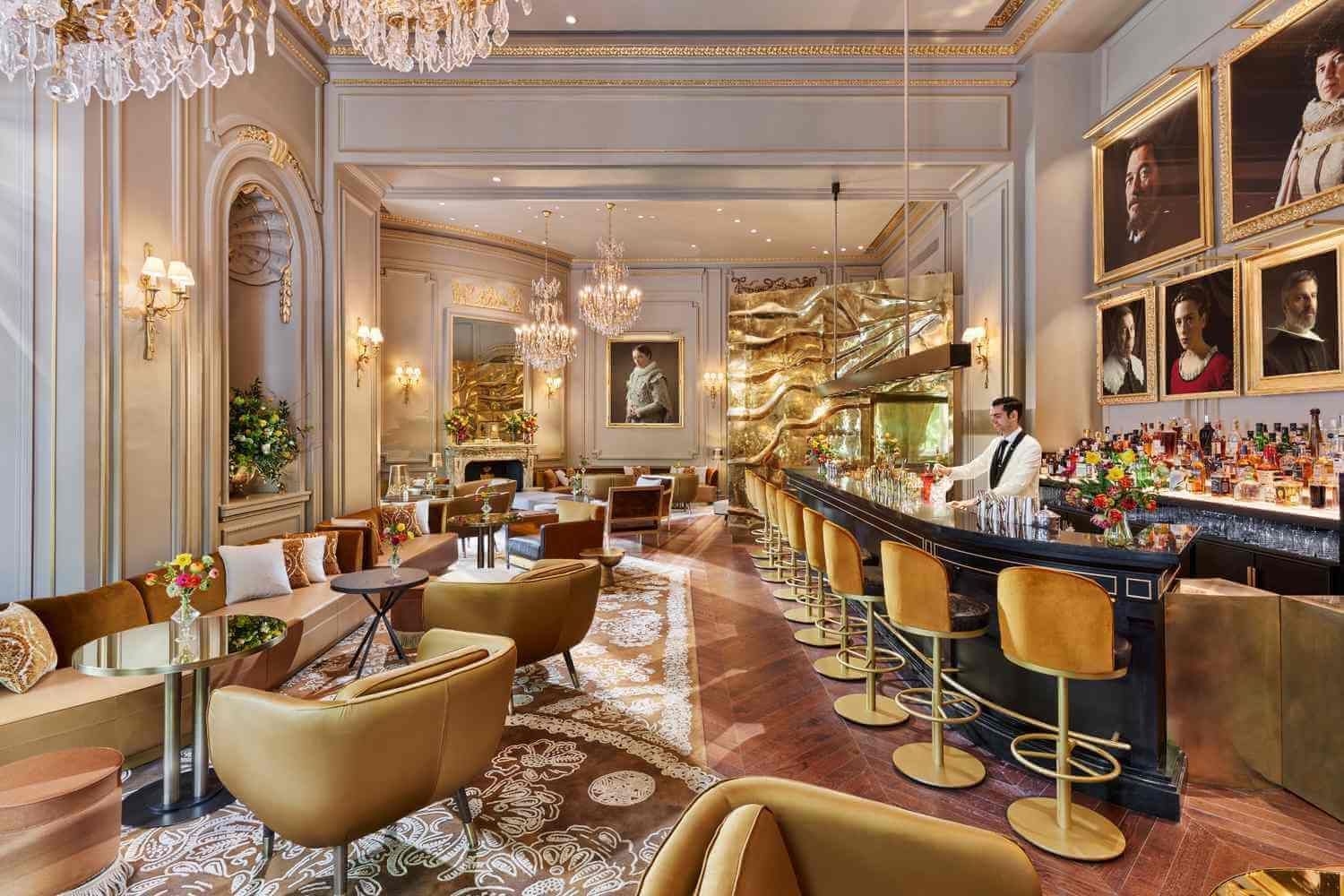 Four Seasons Hotel George V, Paris