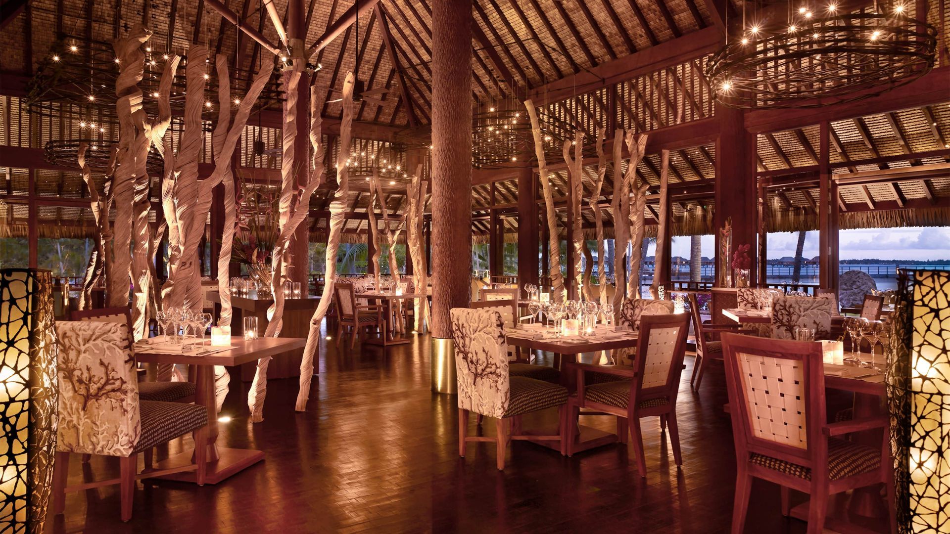 The Four Seasons Resort, Bora Bora