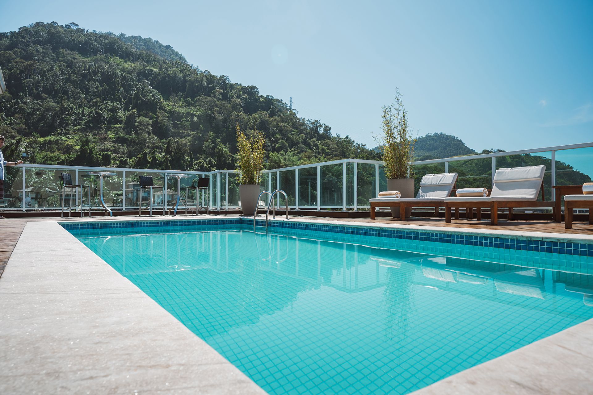 piscina cobertura angra beach hotel