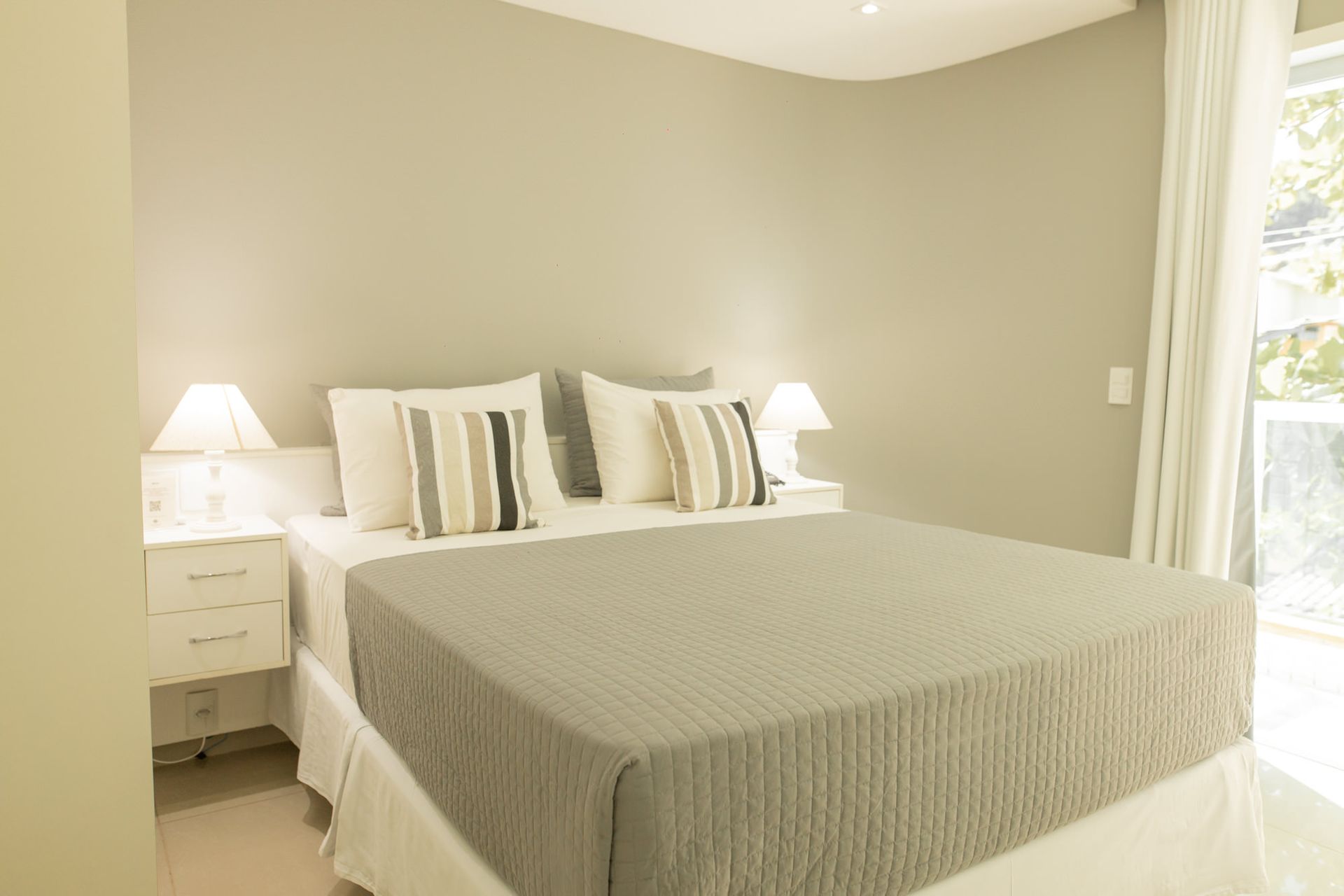 suite comfort angra beach hotel