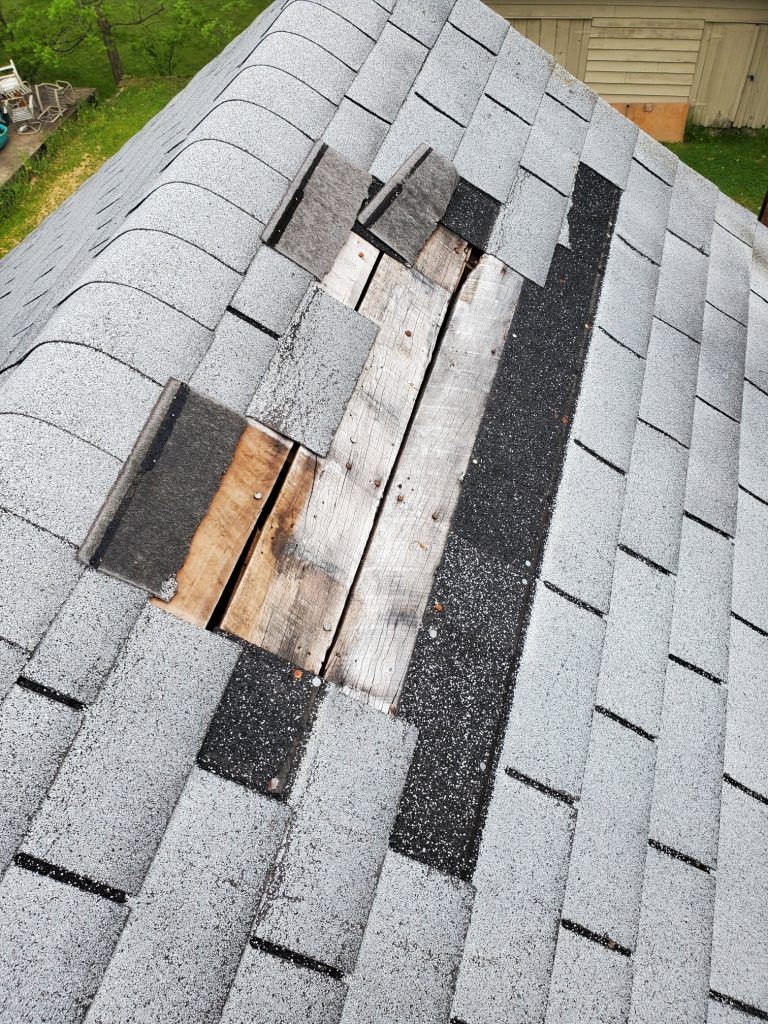Roof Damage to house in Mount Vernon
