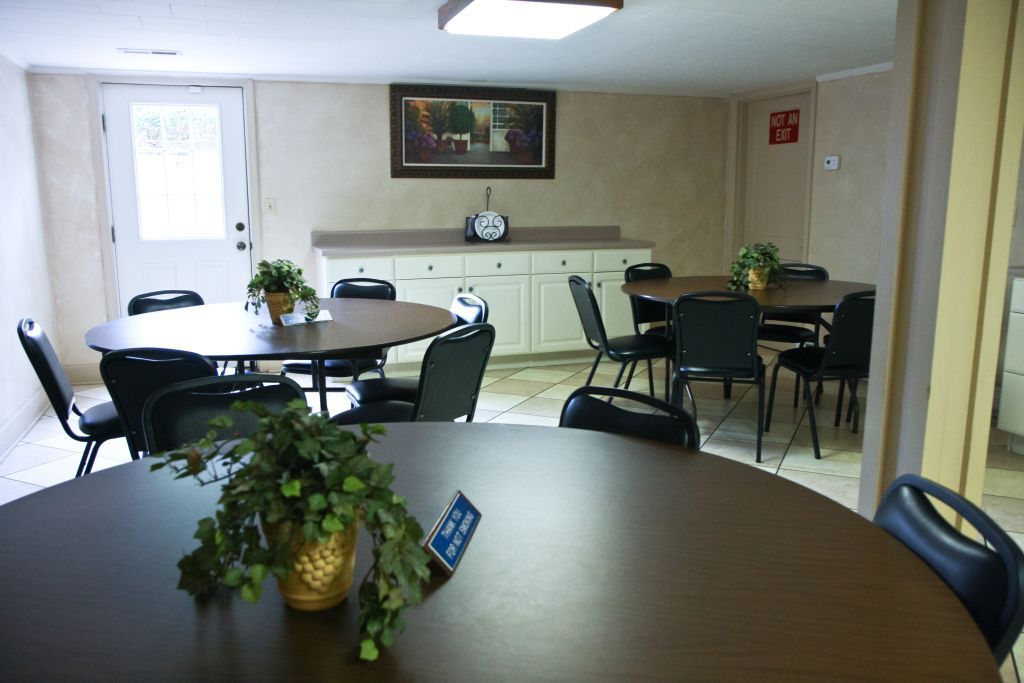 Another view of lounge area and tables