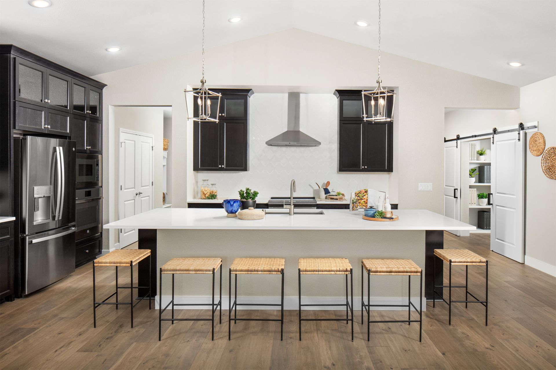 D33 | Residential Architectural Design & Planning
