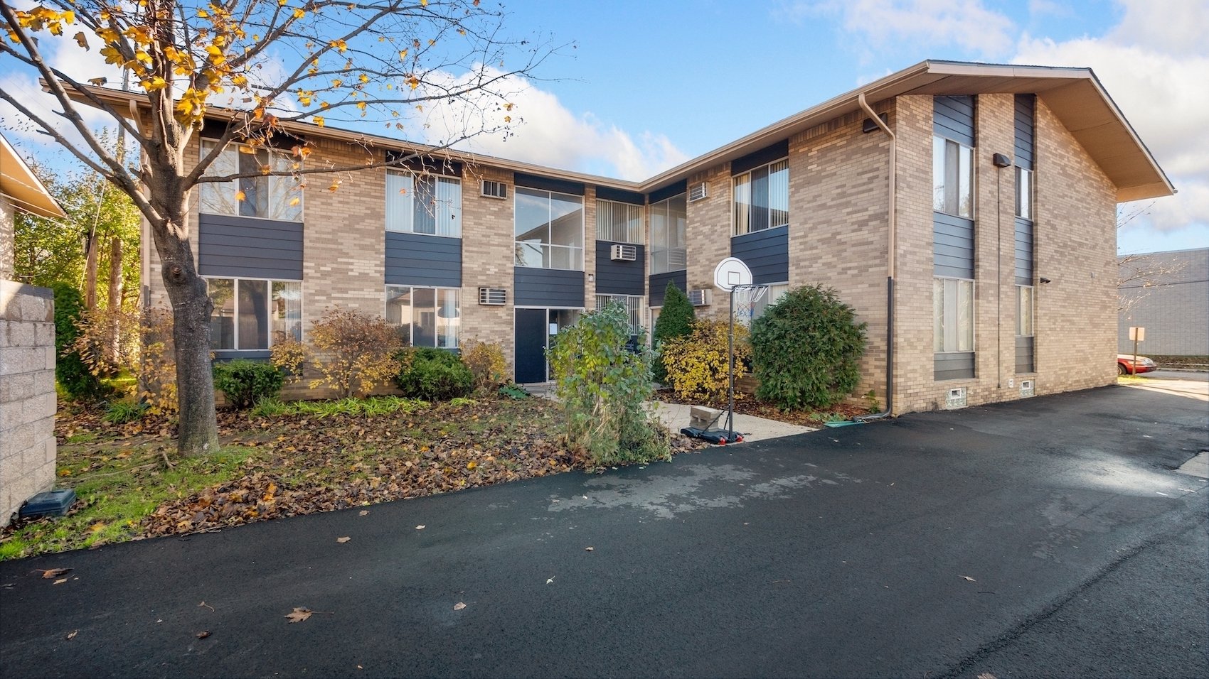 Home Sunrise Communities Royal Oak, MI