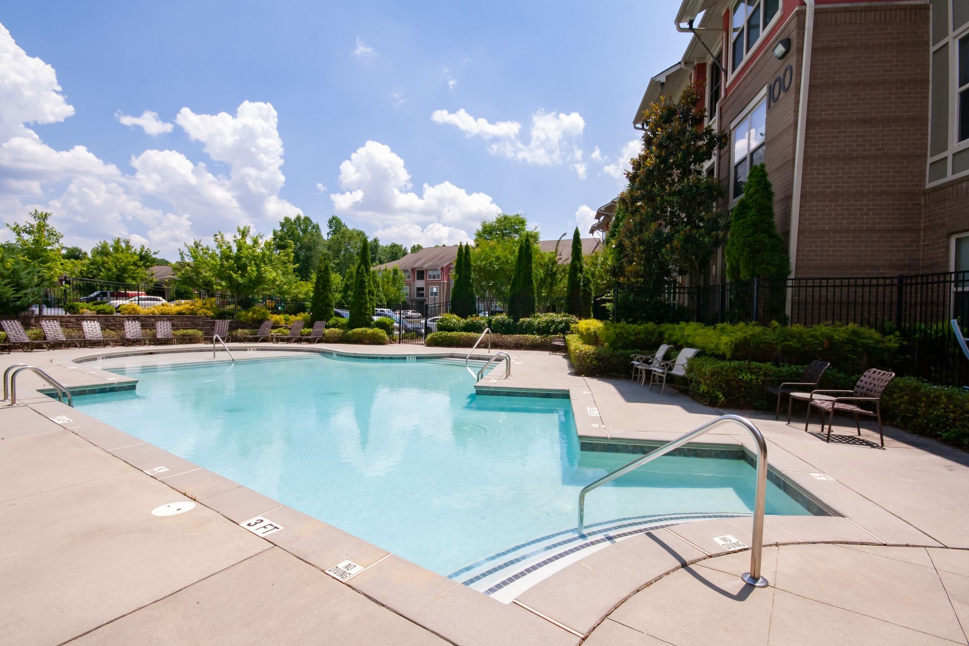 Columbia Grove Pool