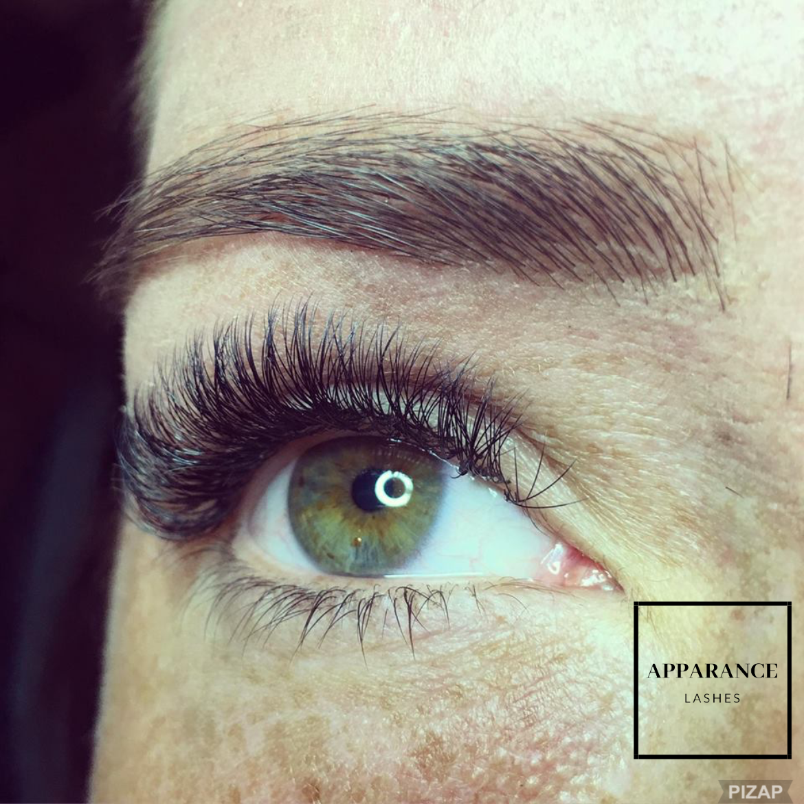 wimperextensions apparance etten-leur wimperstyliste Breda  Zundert St. willebrord Sprundel Bavel Chaam Hoogstraten Meer 