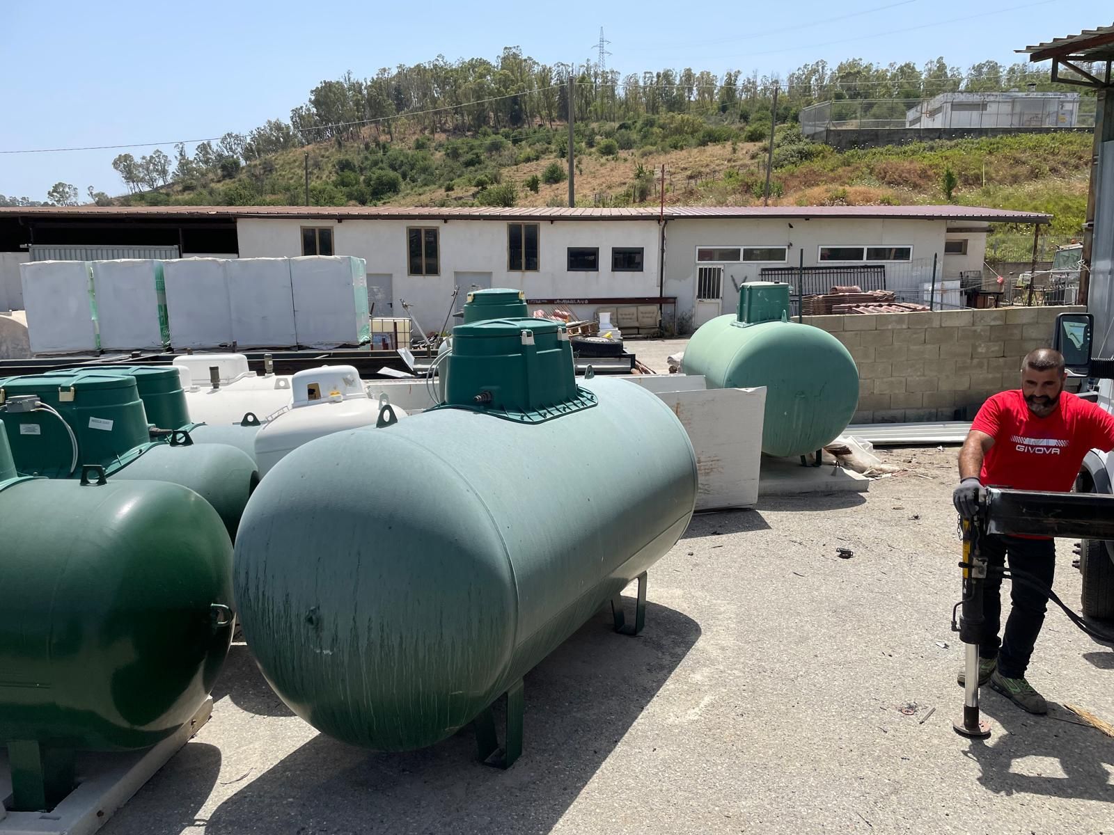 Megagas a Catanzaro - Installazione e rifornimento GPL