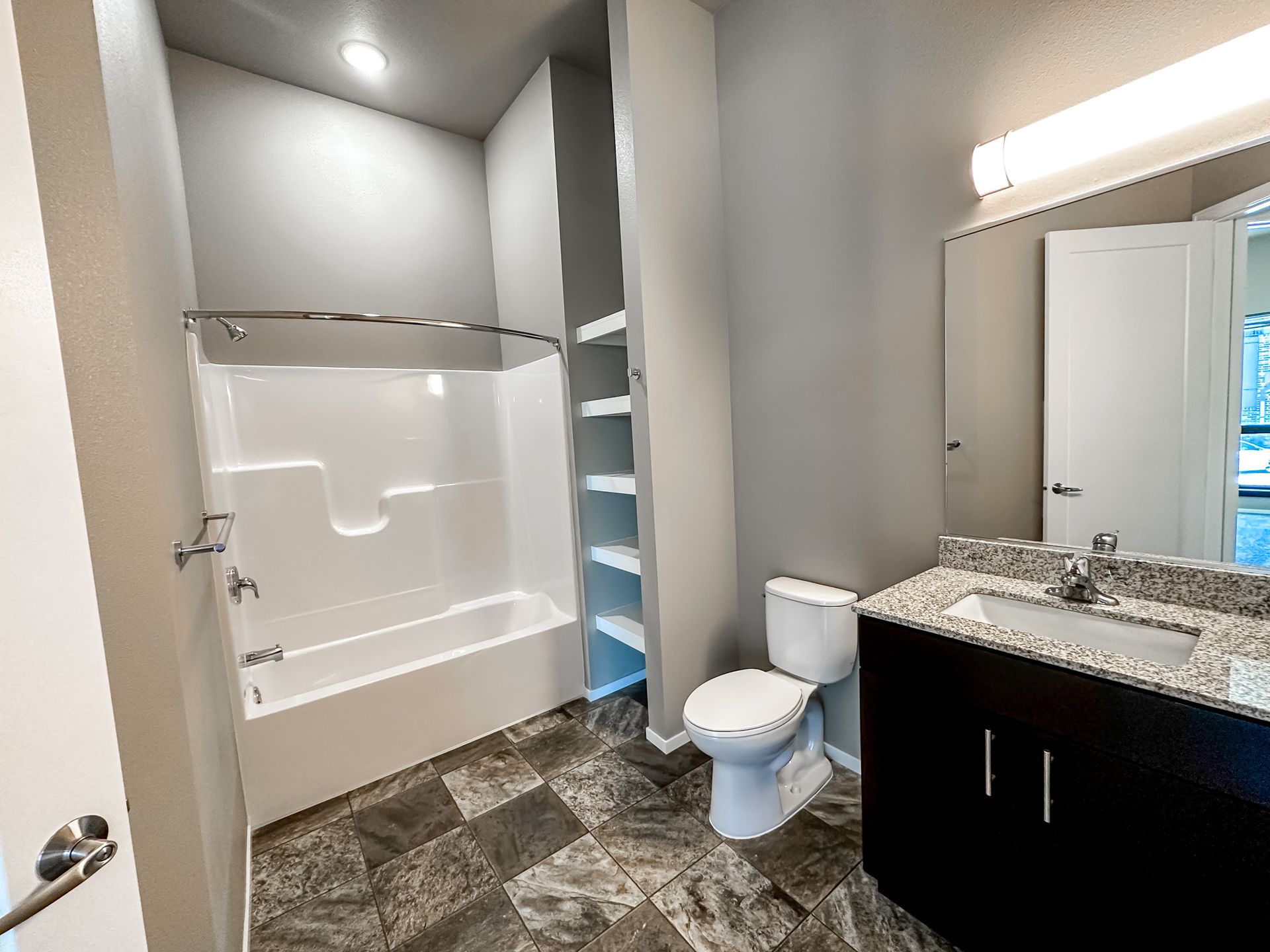 University Hills Apartments in Sioux Falls, SD 5520 W Success Street