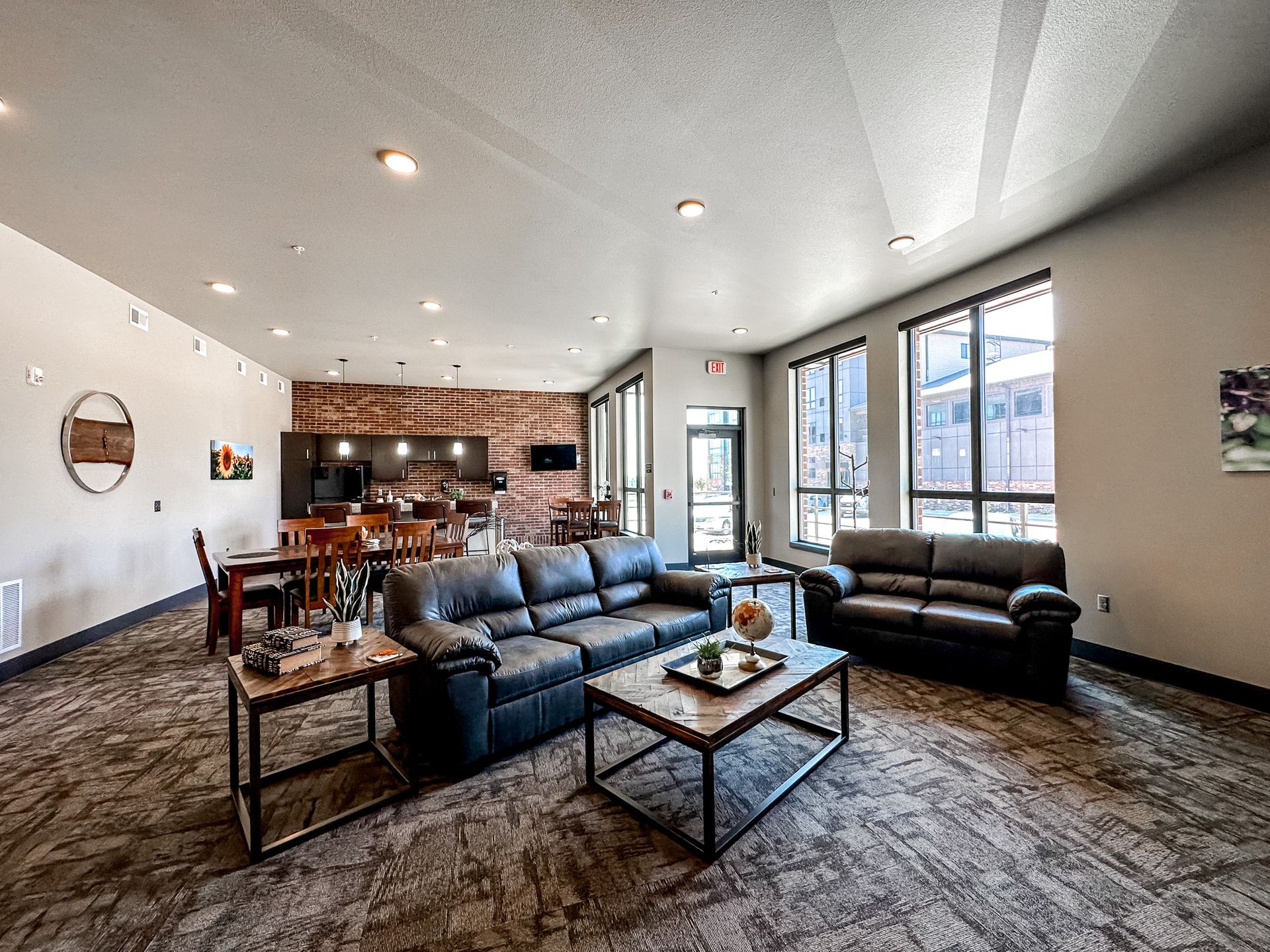 University Hills Apartments in Sioux Falls, SD 5520 W Success Street