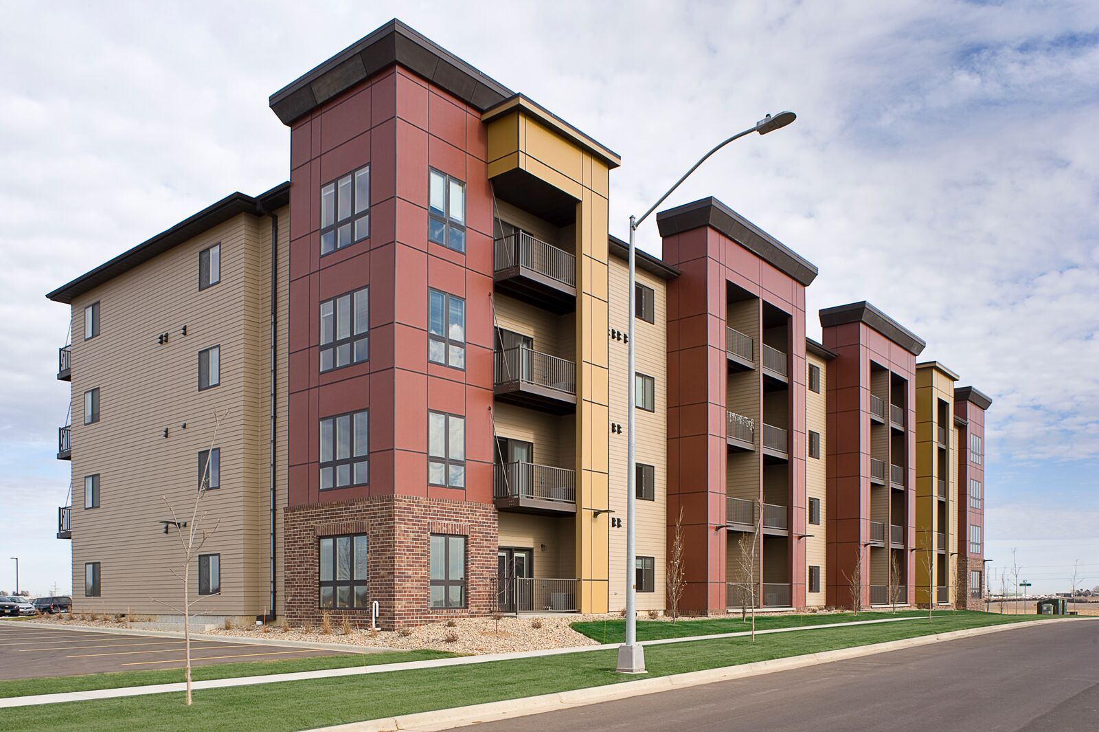 University Hills Village in Sioux Falls, SD 4415 N Graduate Ave Amenities