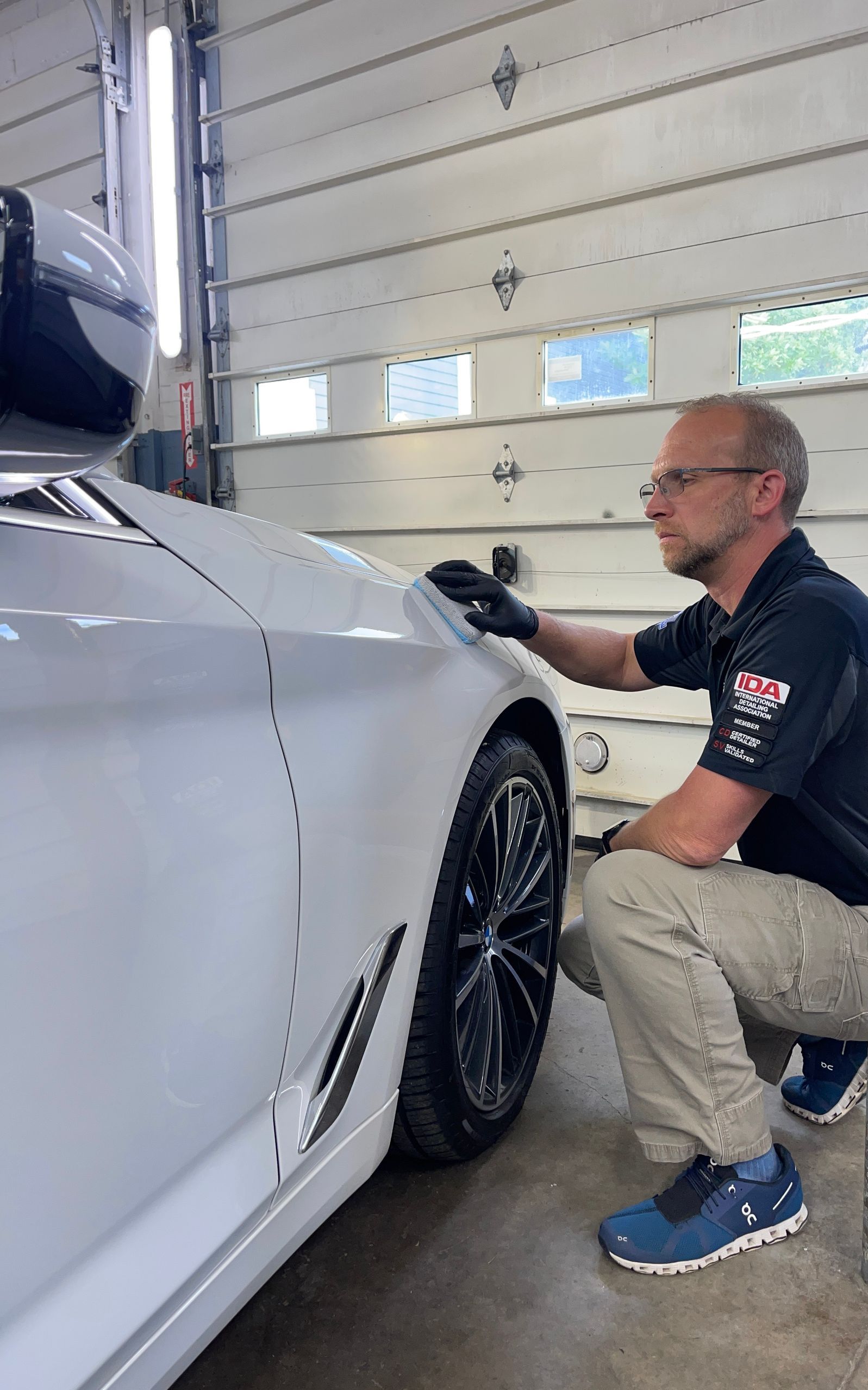Applying Ceramic Coating BMW 530i