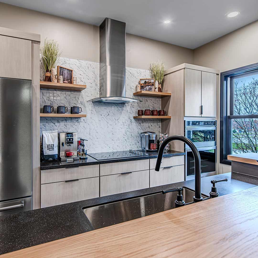 French Road Kitchen 13