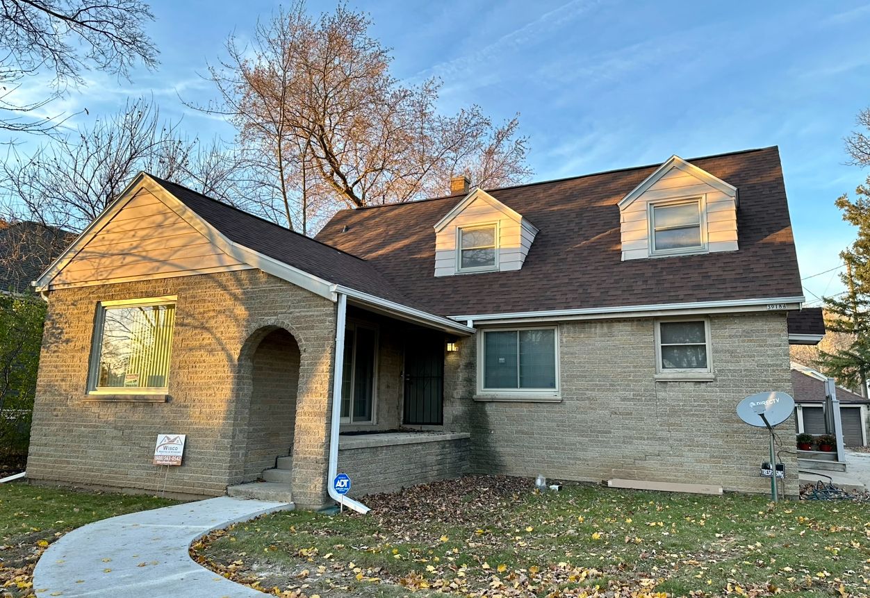 Reliable Roofing, Siding and Window Replacement Near Me in Janesville, WI