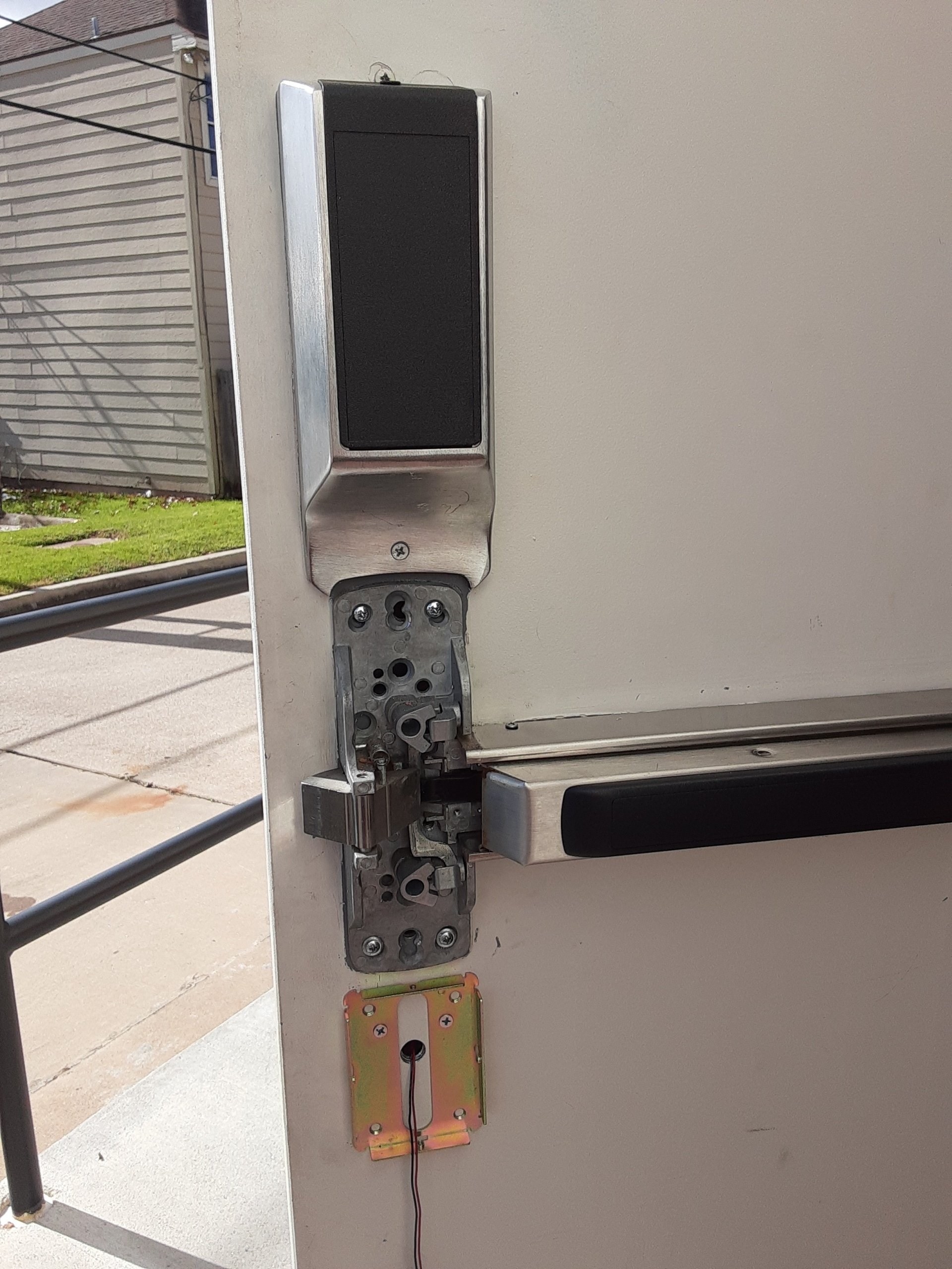 Security & Alarm Systems Houston, TX Locksmith Dixie Safe & Lock