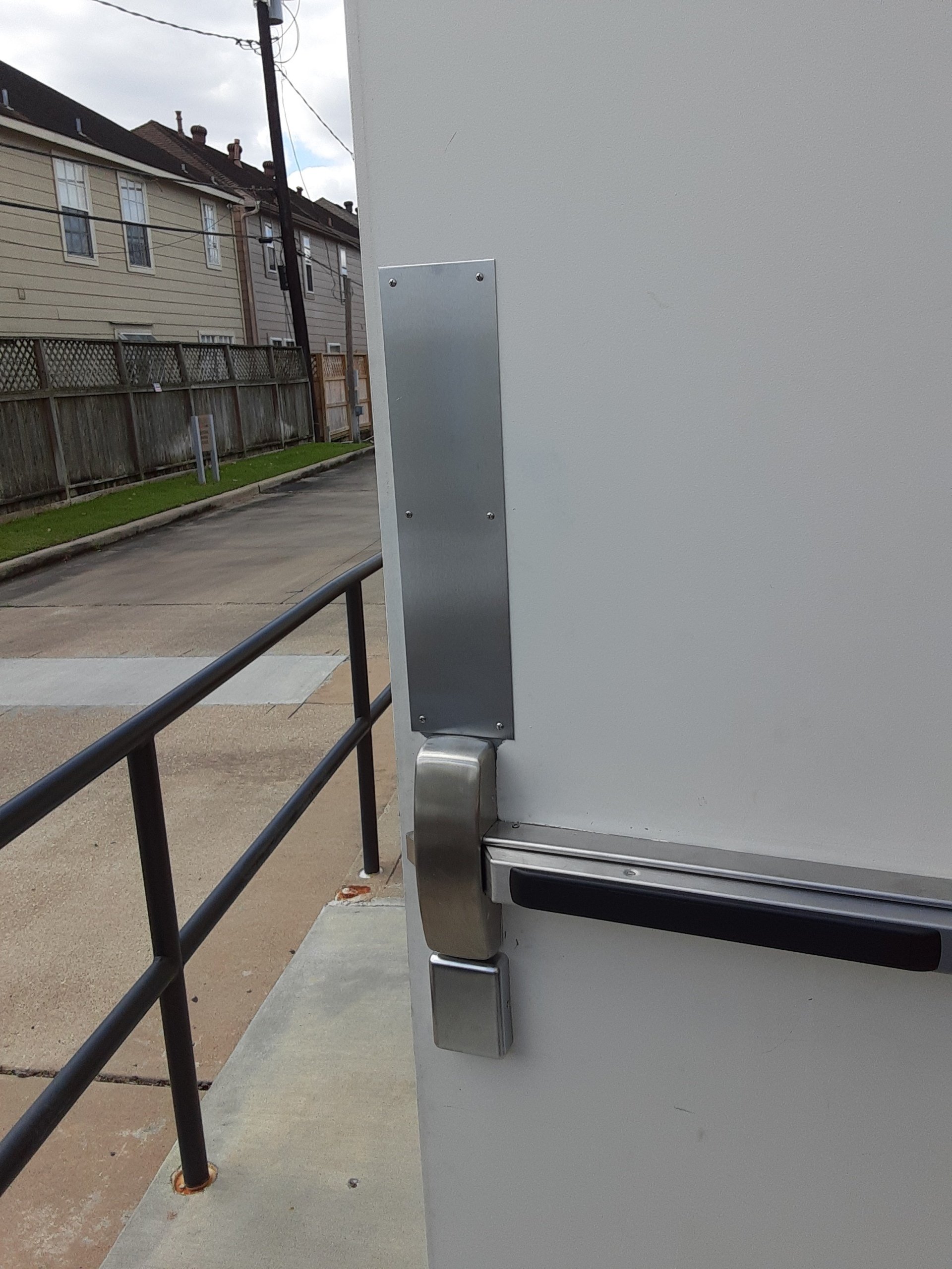 Security & Alarm Systems Houston, TX Locksmith Dixie Safe & Lock