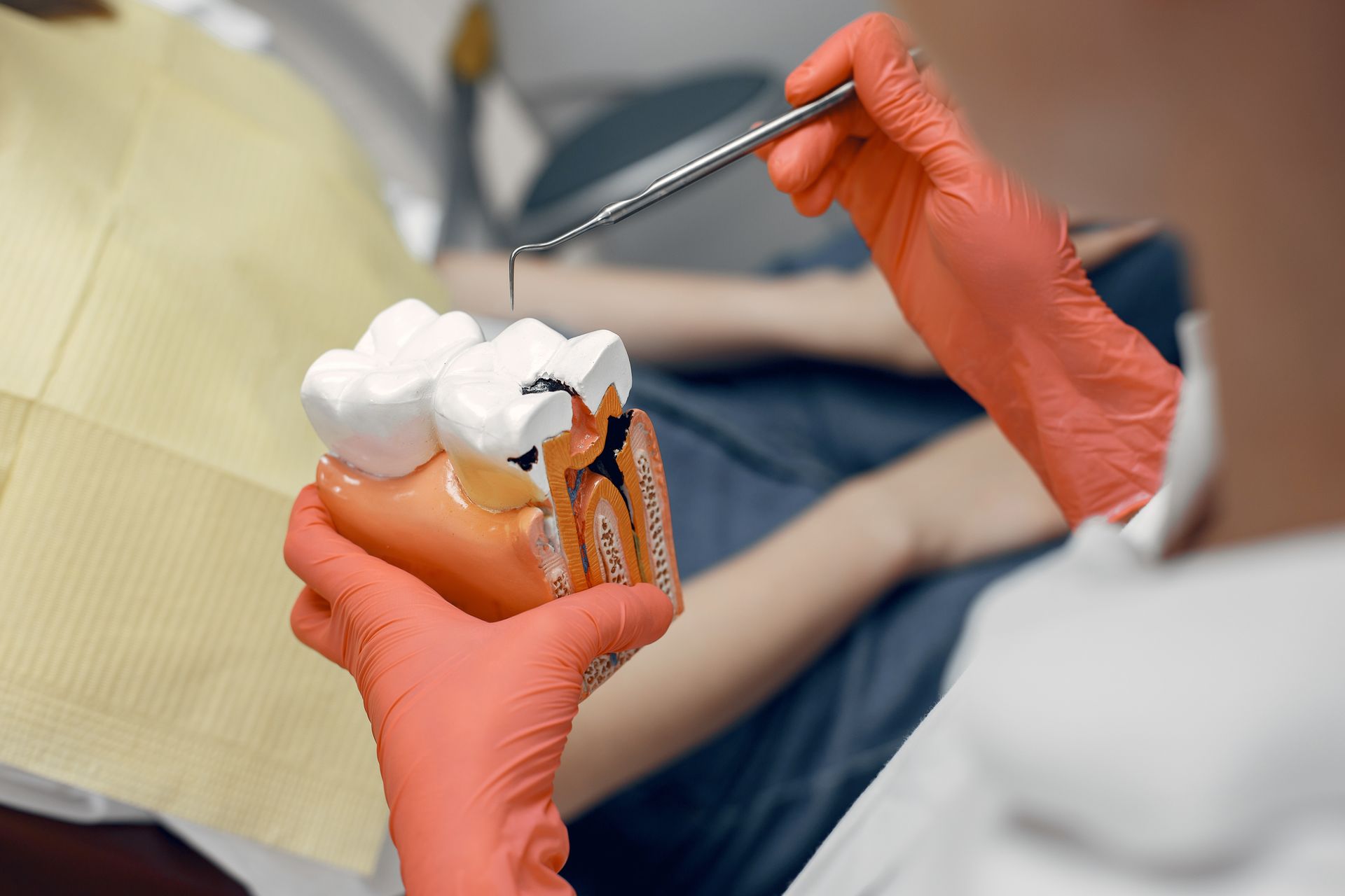 dentist near me who offers emergency root canal treatment