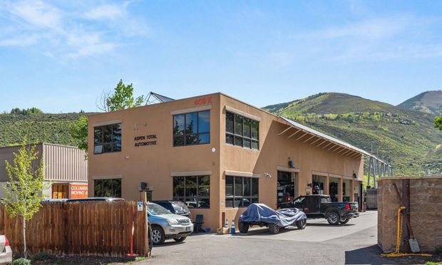 Team Image | Aspen Total Automotive
