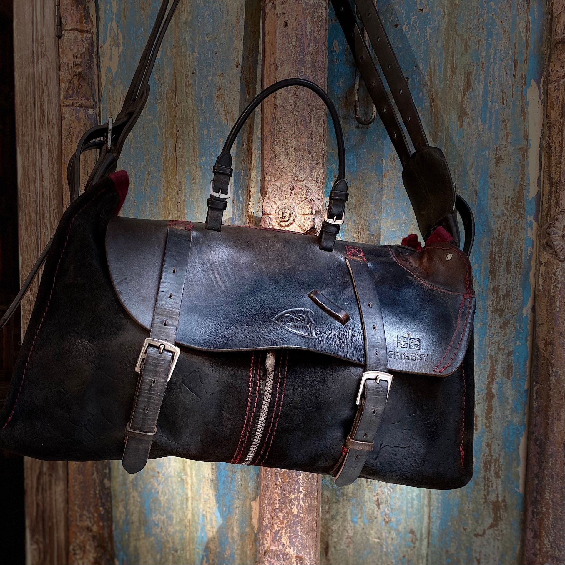 Black saddle & suede bag crossbody adjustable to shoulder style bag messenger luggage handbag