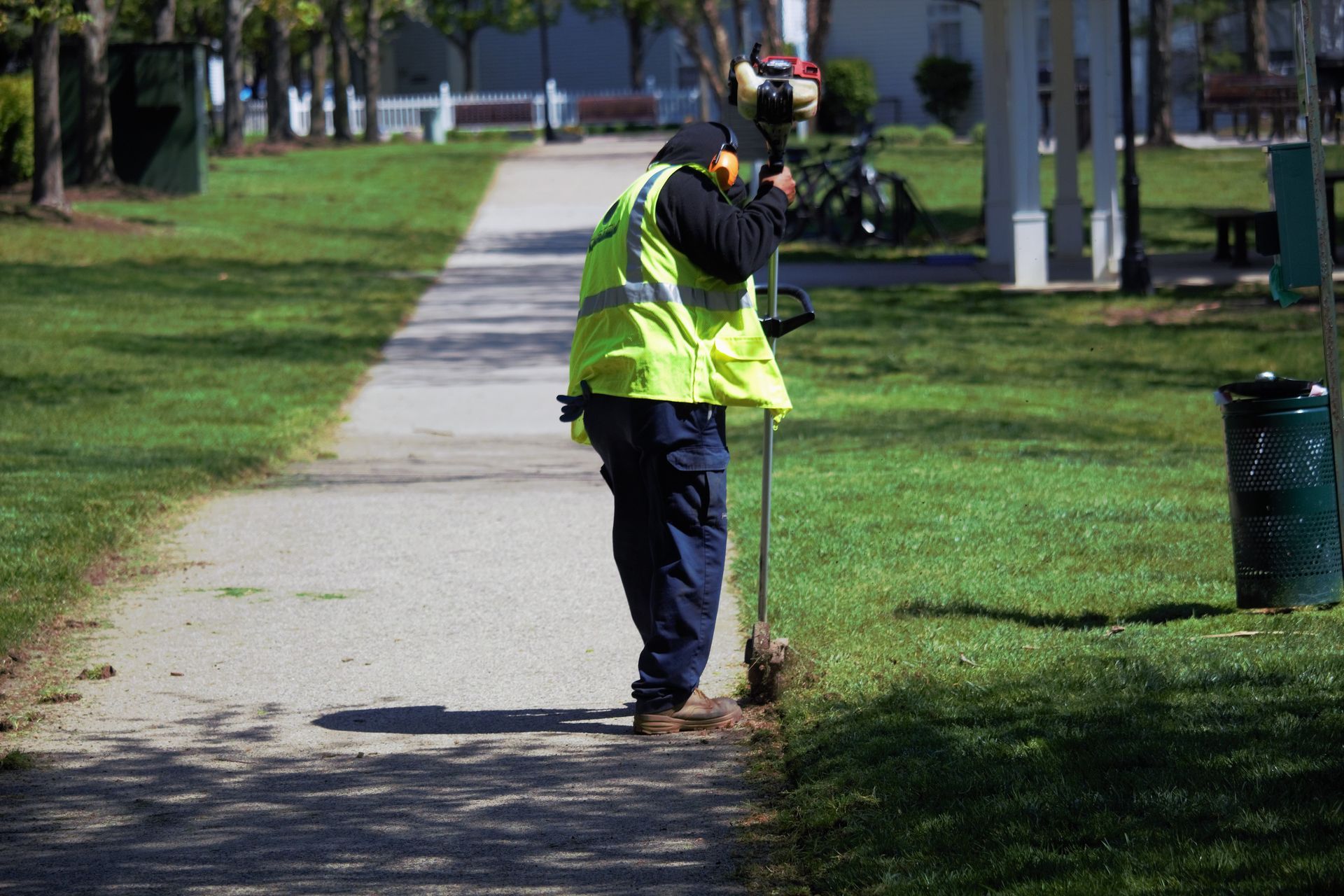 commercial grass cutting