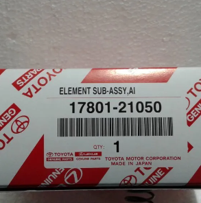 Caja de repuestos Toyota etiquetada como 