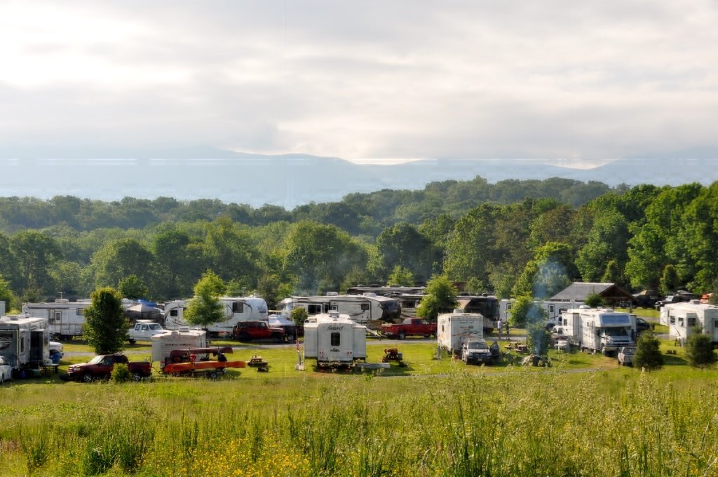 Seasonal Sites | Luray RV Resort on Shenandoah River| Luray, VA