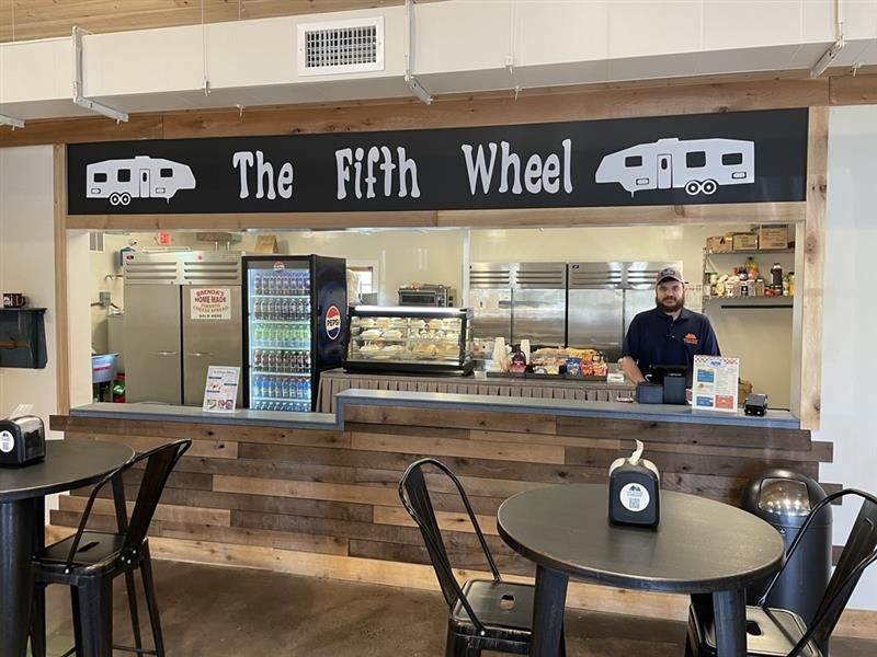 Fifth Wheel Cafe