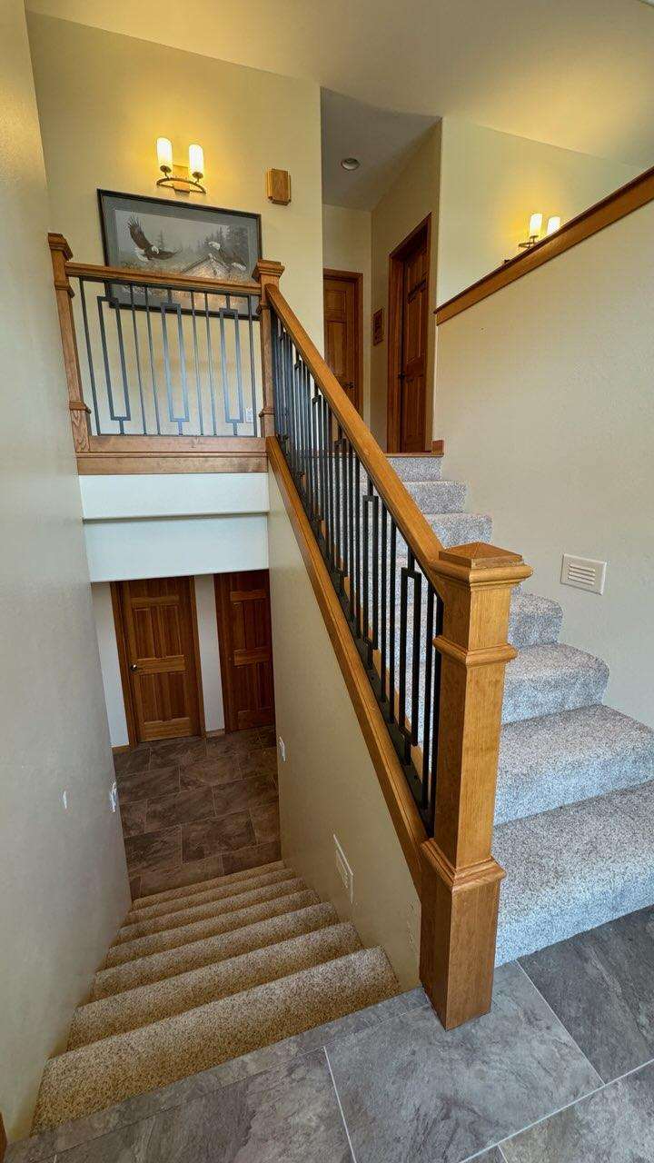 Custom staircase in a Bellingham home addition