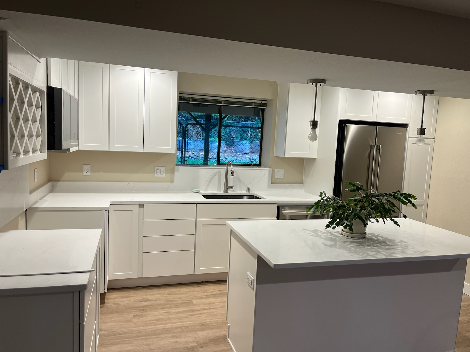 Modern kitchen in a Bellingham home addition