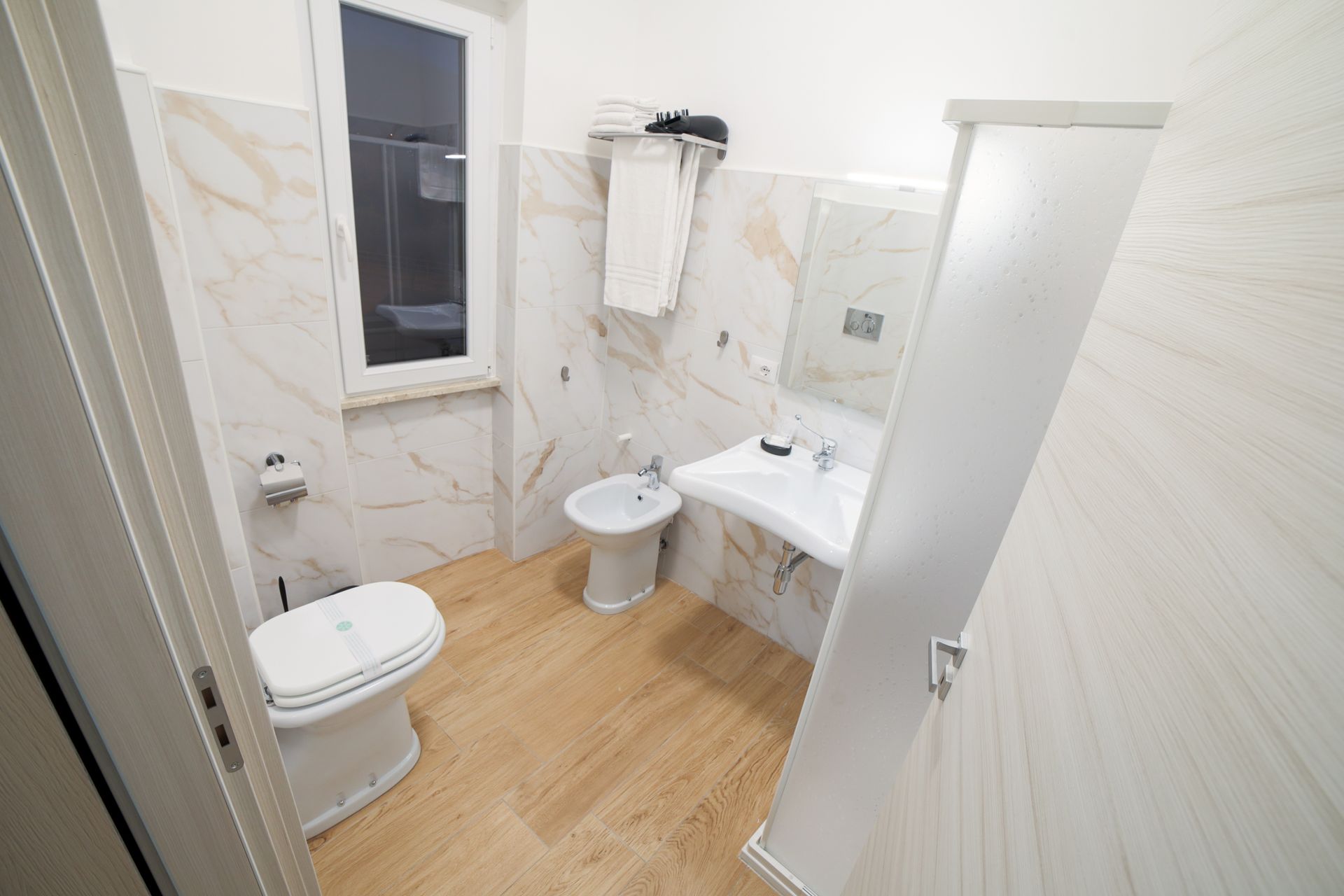 Private bathroom, triple room type, Bed and Breakfast in Castrovillari, Province of Cosenza