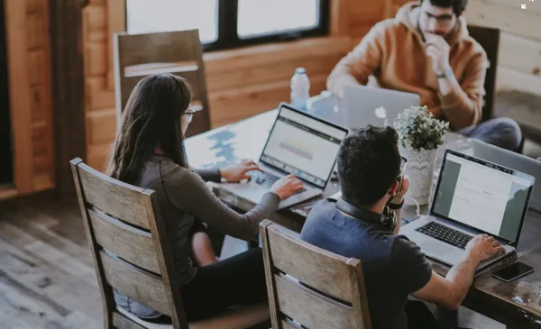 customer retention service for small business, customer retention, service of customer retention