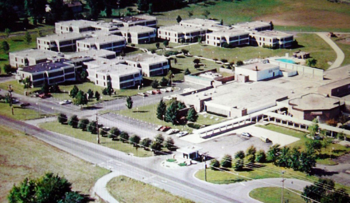 An aerial view of a large residential area with lots of buildings