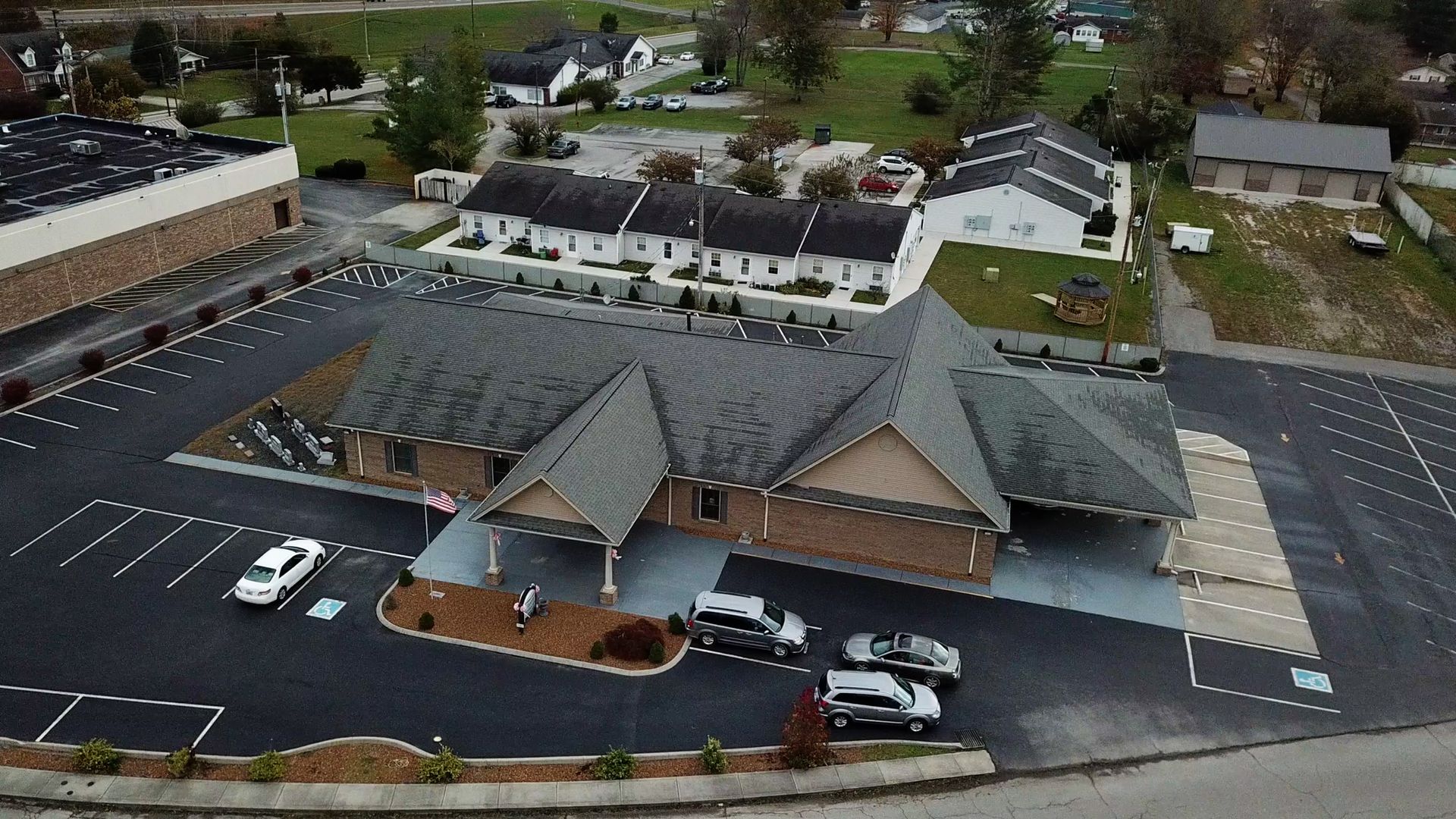 Wartburg | Davis Funeral Homes