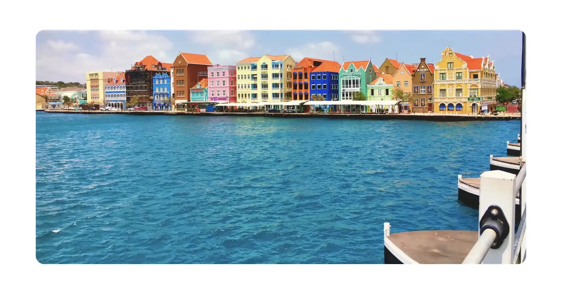 Queen Emma floating bridge in Punda and Otrobanda Willemstad Curacao - Anna bay