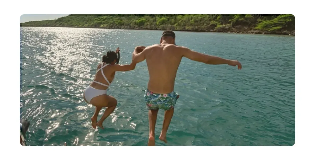 Sunset sail in Curacao during snorkeltour with Maxie Sailing