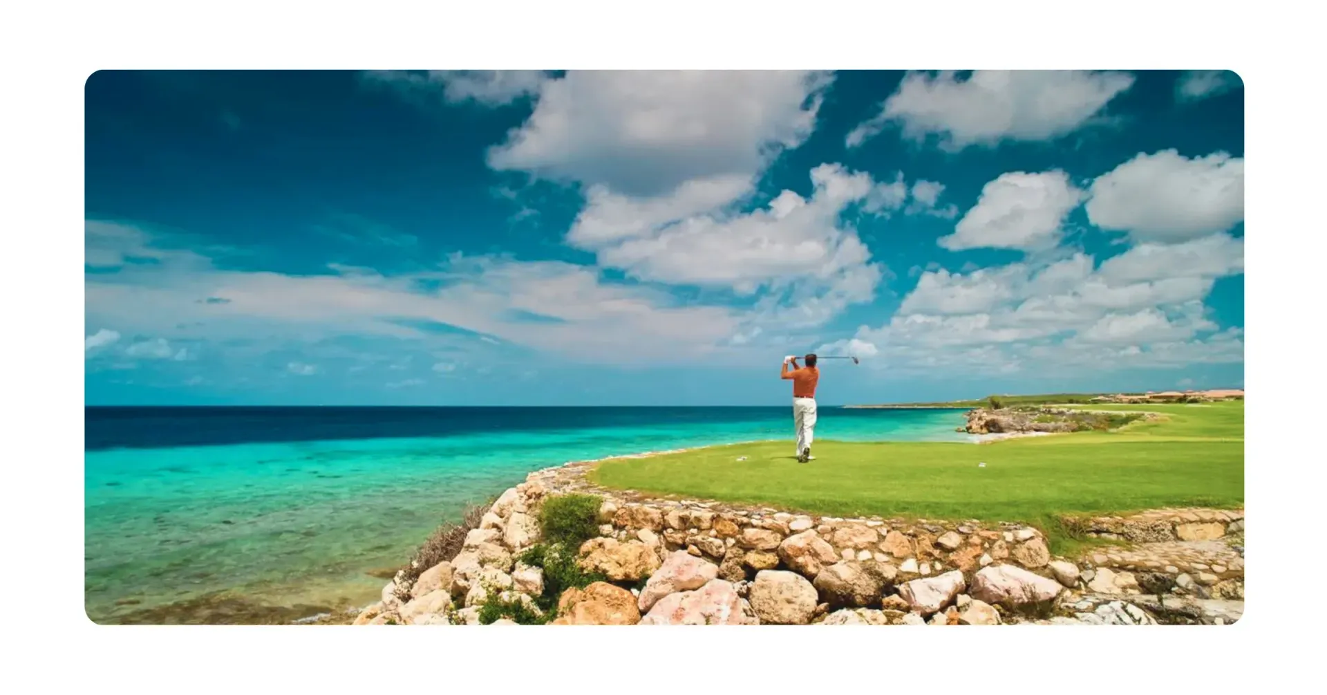 Man enjoying Maxie Sailing Curacao Golf and Sail Experience